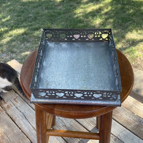 Vintage Square Embossed Napkin Holder, Hearts & Ribbons - Picture 2 of 6